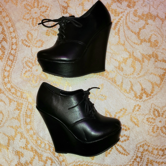 Vegan Leather Platform Oxfords 